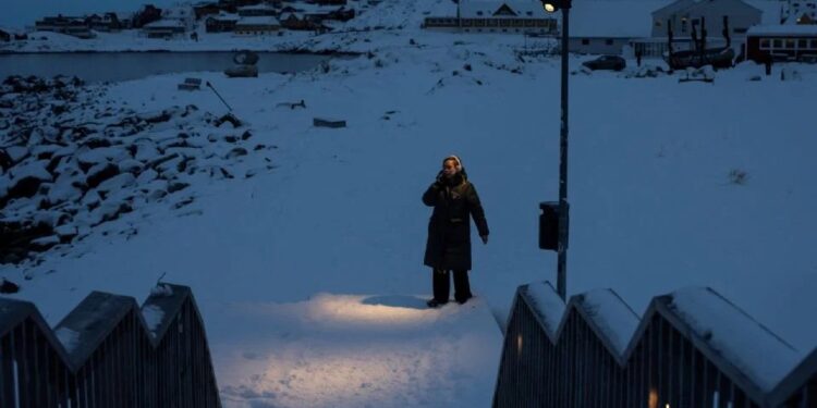 Envían militares de Suecia, Noruega y Dinamarca a Groenlandia para la preparación de maniobras en medio de amagos de Trump