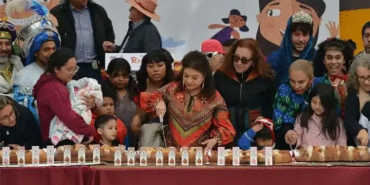 CDMX celebrará Día de Reyes con rosca en el Ángel de la Independencia