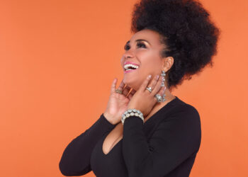 Aymée Nuviola presenta en México “ponte bonita”, un canto de rumba, dignidad y empoderamiento femenino