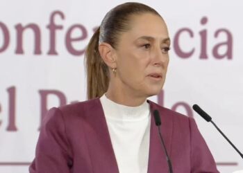 «Todavía no tenemos respuesta»: Sheinbaum dice que solicitó información a EU por el cierre del espacio aéreo en El Paso