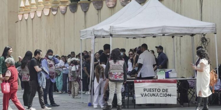 Disminuye transmisión de sarampión en México; Salud reporta baja en 32 estados