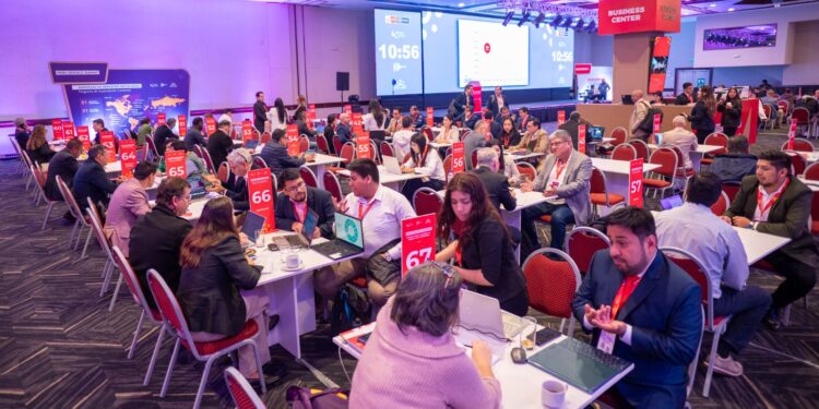 Empresas mexicanas exploran nuevas soluciones de servicios del Perú