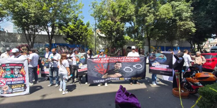 Exponen ante Segob caso del doctor Fernando Romero investigado por la Fiscalía Edomex