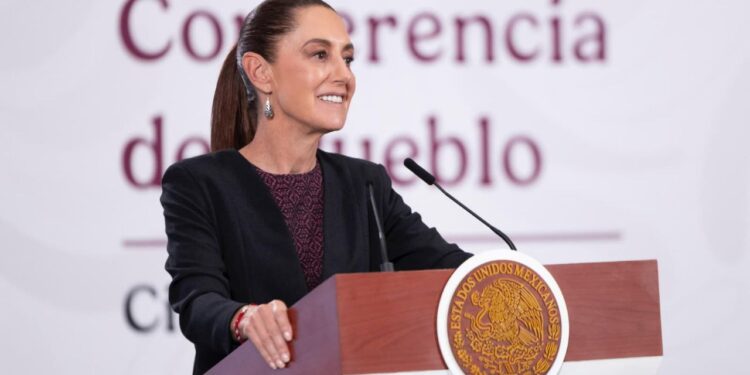 Presidenta Claudia Sheinbaum resalta reducción de 44% en los homicidios dolosos a nivel nacional; representan 38 homicidios diarios menos