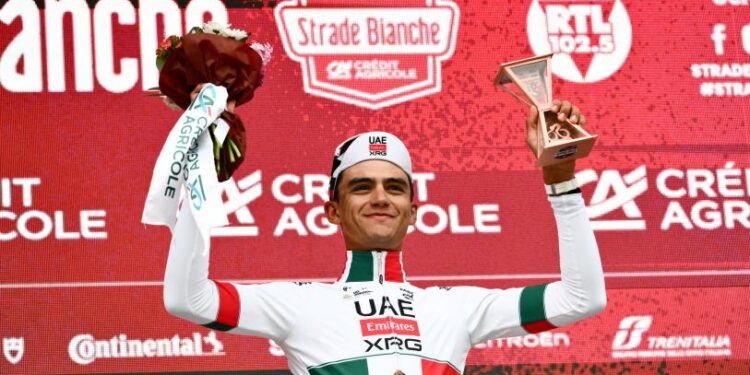 “Torito” va por la gloria: Isaac del Toro lidera al UAE Team en la Itzulia 2026