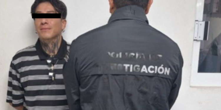 Detienen en Álvaro Obregón al rapero Sampe MC por presunta participación en asalto