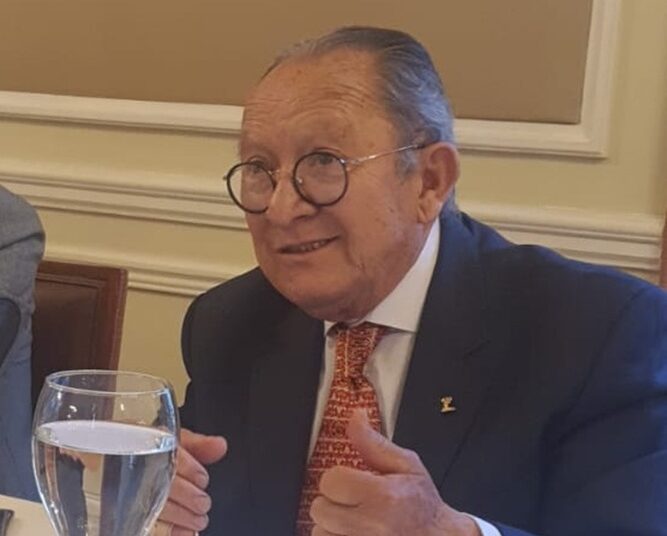 México lega “un arte monumental y humanista al mundo”: Ariosto Otero