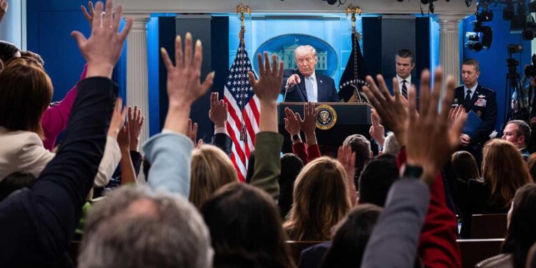 Trump predice que Irán regresará a la mesa de negociaciones con Estados Unidos