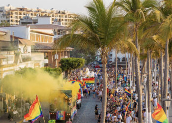Celebran con éxito orgullo LGBT+ en Puerto Vallarta; comité organizador del Vallarta Pride reporta más de 40 mil visitantes.