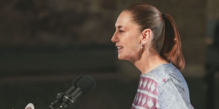 «La presidenta está fuerte, está sólida y muy segura», asegura Sheinbaum en medio de caso Rocha Moya