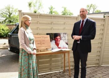 El príncipe Guillermo anuncia que venderá terrenos del Ducado de Cornualles para construir viviendas