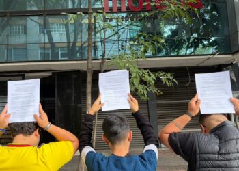 Exhiben a Mara Lezama y al “Niño Verde” como testigos de la boda de Gino Segura; militantes piden investigar injerencia del Verde en MORENA