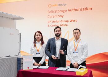 SOLIS INICIA INTERSOLAR EUROPE 2026 CON SU NUEVO PORTAFOLIO DE ALMACENAMIENTO Y LA FIRMA DE UNA ALIANZA ESTRATÉGICA