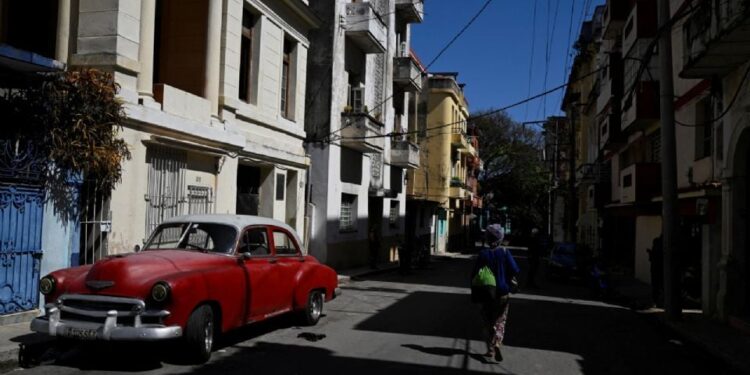Cuba acusa a EU de no tener «interés real» en cumplir la oferta de 100 mdd en asistencia humanitaria