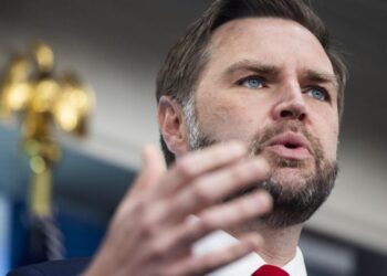 Plazo de 60 días para negociar un acuerdo de paz entre EU e Irán arranca este jueves, asegura JD Vance