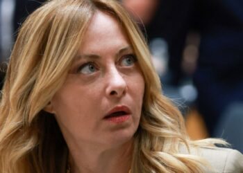 «Concéntrate en la tuya»: Meloni le responde a Trump tras nueva críticas sobre su popularidad en Italia