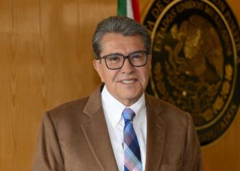 La defensa de los connacionales nos exige actuar con unidad y responsabilidad; no admite divisiones partidistas ni ideológicas: diputado Ricardo Monreal