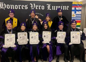 Seis agentes aduanales reciben Doctorado Honoris Causa; Claustro Doctoral Honores Vero Lumine Internacional y AAADAM firman alianza
