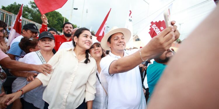 López Blanco exhibe capacidad de convocatoria en proceso interno de Morena en Nayarit