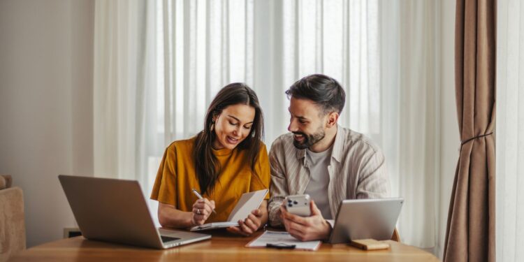 SOC guía a las familias para organizar sus finanzas personales
