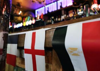Pubs en Reino Unido podrán permanecer abiertos hasta las 5:00 de la mañana por el partido entre Inglaterra y México