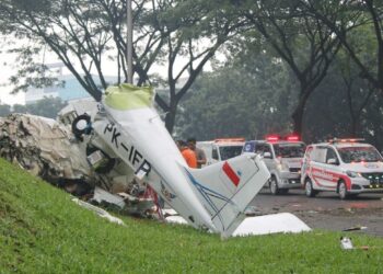 Desplome de avioneta en el norte de Alemania deja un muerto y otra persona desaparecida