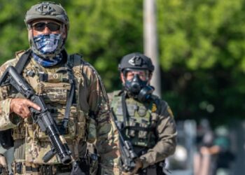 ICE detiene en Texas a una pareja de pastores mexicanos cuando se dirigía a un retiro espiritual