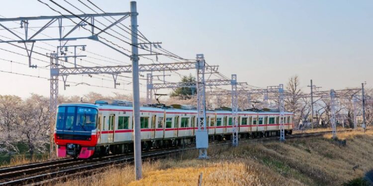 Tren en Francia se descarrila y deja más de 40 heridos; investigan posible sabotaje