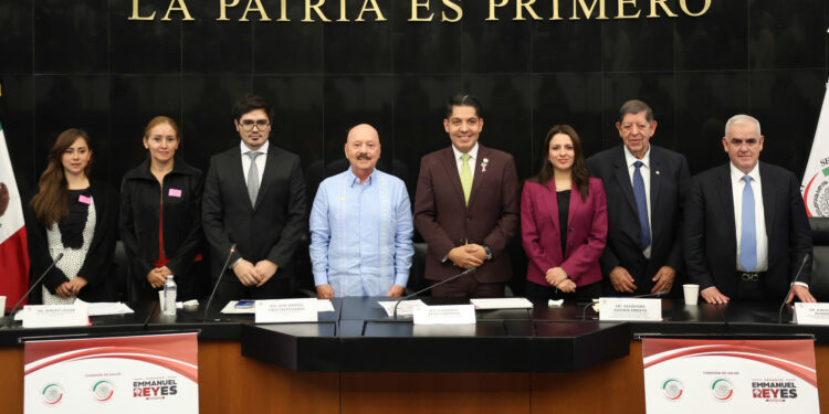 Revisan en conversatorio del Senado papel de la ética ante avances tecnológicos en la medicina