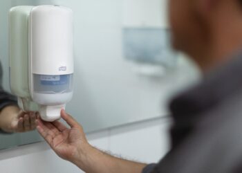 Día Mundial del Lavado de Manos: La higiene evoluciona hacia la creación de condiciones reales de accesibilidad para todas las personas
