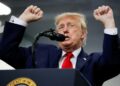 Elecciones intermedias: Trump viaja a Kansas para apoyar al candidato republicano al Senado