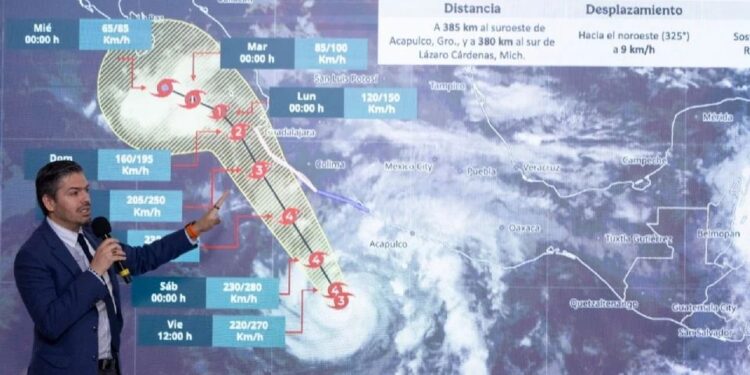 «Trudy» podría llegar a categoría 4 y acercarse a 65 kilómetros de las costas del país, advierte SMN
